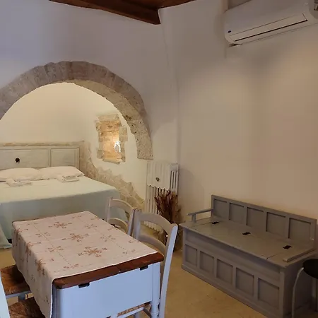 Luxury Trulli Sabotino Casa de Férias *